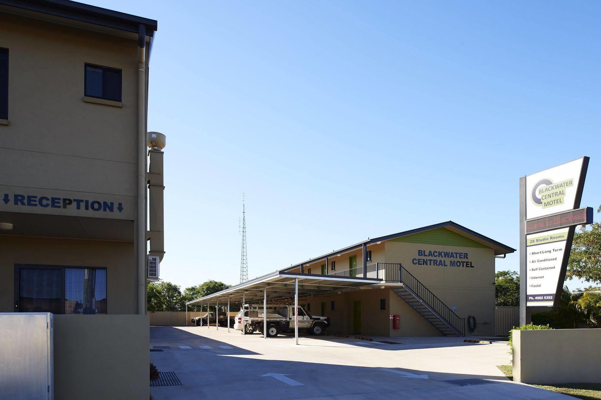 Blackwater Hotel Motel Exterior photo